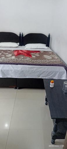 Bedroom 2, Amar Home Stay & Hotel, Rudraprayag