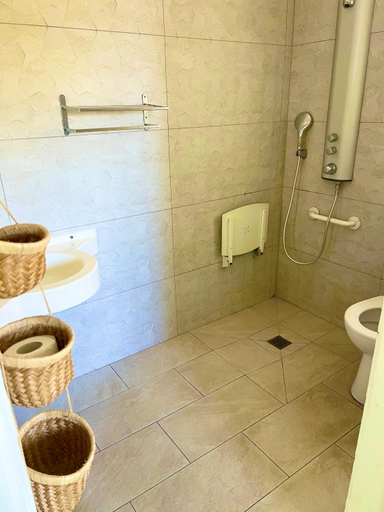 Bathroom 3, Cap Vanisa, jardin tropical avec piscine face a la baie de Manapany, Saint-Joseph