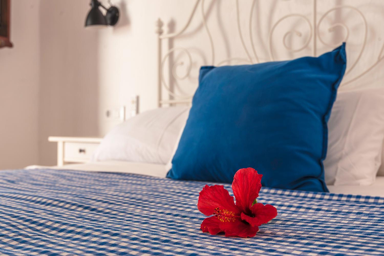 Bedroom 3, Apartamentos Las Brisas I & II, Baleares