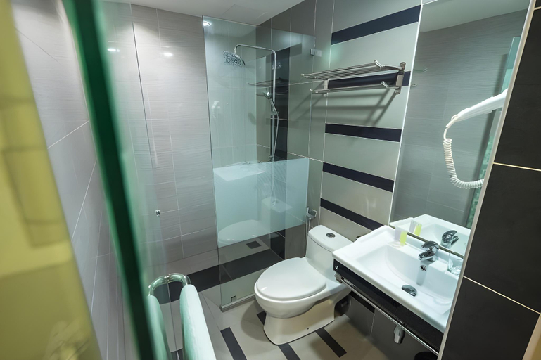 Bathroom 4, Indra Hotel - Boutique Suites, Kinta