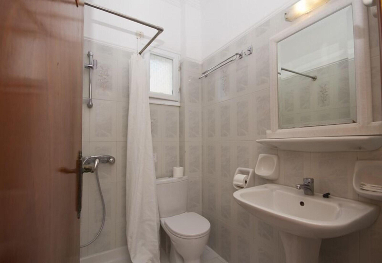 Bathroom 4, Hotel Golden Star, South Aegean
