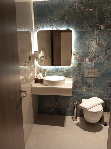 Bathroom 5, Golden Orange Apart Otel, Marmaris