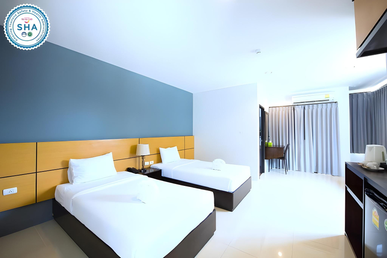 Bedroom 2, Lee Hotel, Muang Surat Thani