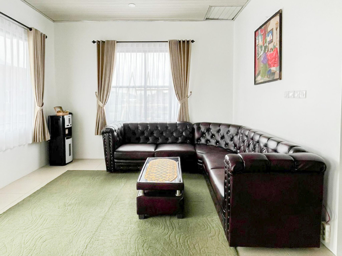 Public Area 3, Labella Homestay 2 Syariah RedPartner near 0 KM Dieng, Wonosobo