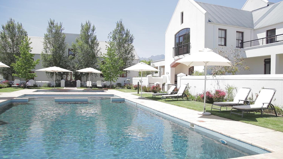 Sport & Beauty 2, Winelands Golf Lodges 16, Cape Winelands