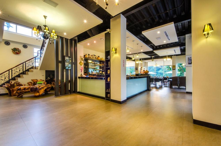 Food & Drinks 4, Butchard villas, Nantou