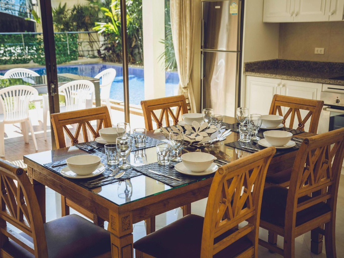 Food & Drinks, Avoca Pool Villas, Pattaya