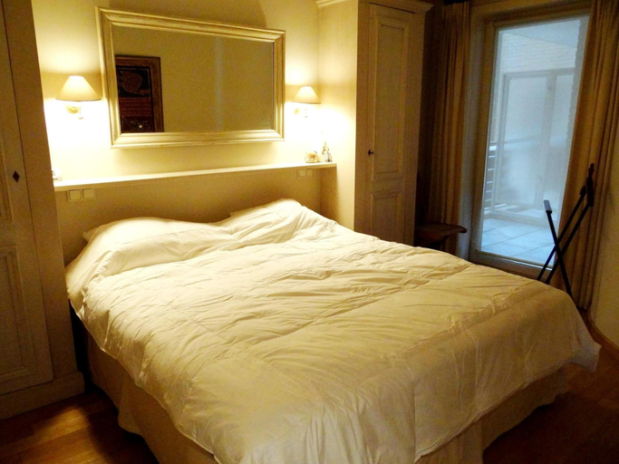 Bedroom, Seaside Comfort with Parking, West-Vlaanderen