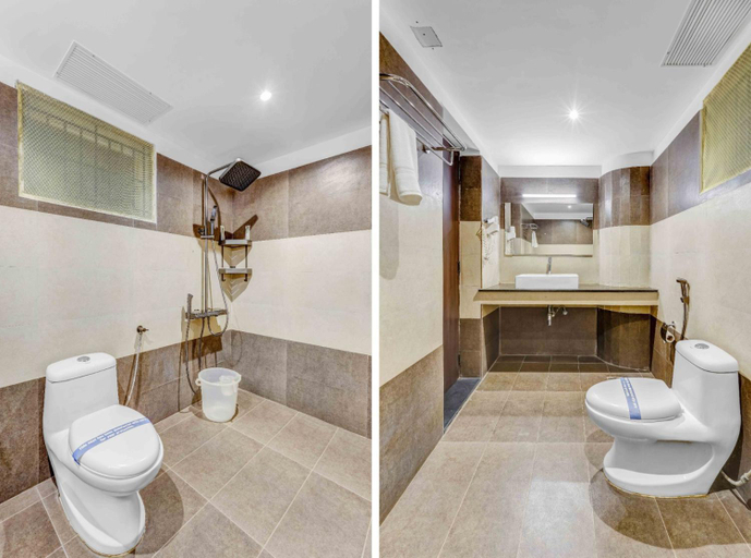 Bathroom 3, Blossoms Hotel and Service Apartment, Chennai