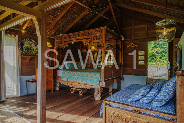 Others 3, Rumah Lereng Bandung, Bandung