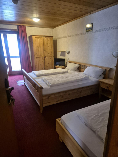 Bedroom 3, Alpenhotel Waidmannsheil, Oberallgäu