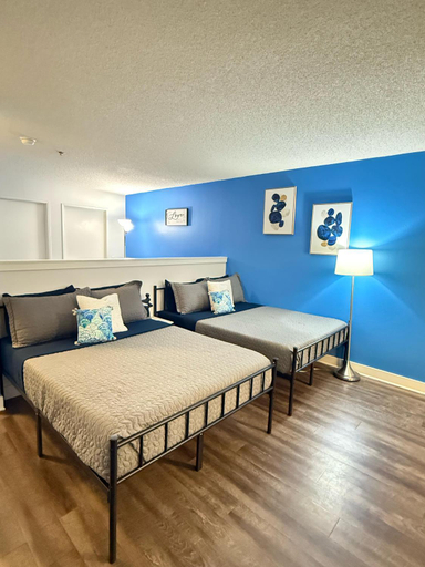 Others 5, Hollywood Blvd Studio FREE DESIGNATED PARKING & WIFI, Los Angeles