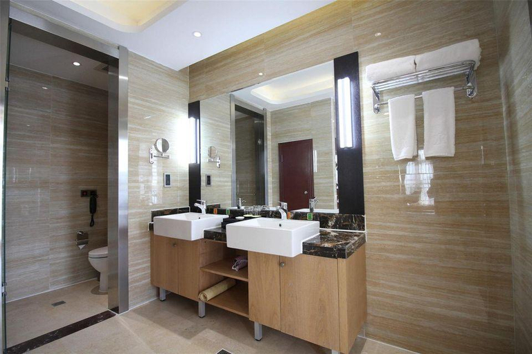 Bathroom 4, Vienna Hotel Yinchuan High-Speed Railway Station, Yinchuan