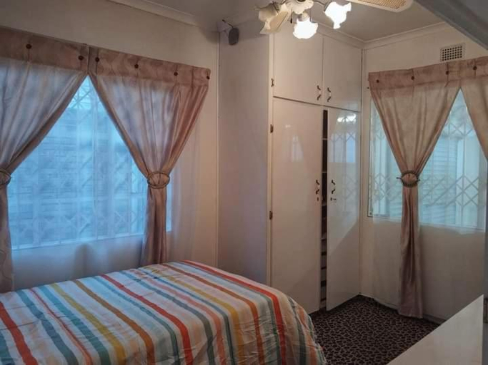 Bedroom 2, Protea Guest house, Uthukela