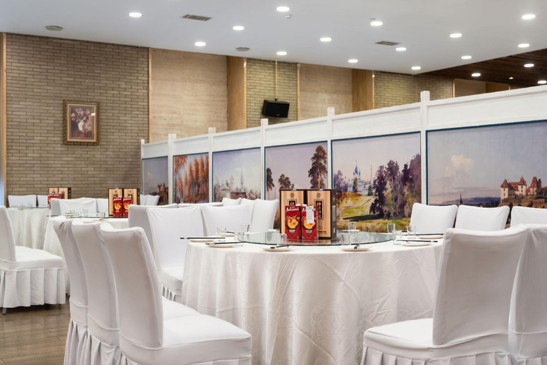 Food & Drinks 4, Eerguna Hotel, Hulunbuir