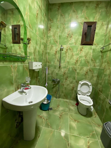 Bathroom, Marina Garden, Gardabani