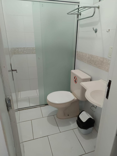 Bathroom 4, GH Ingleses, Florianopolis