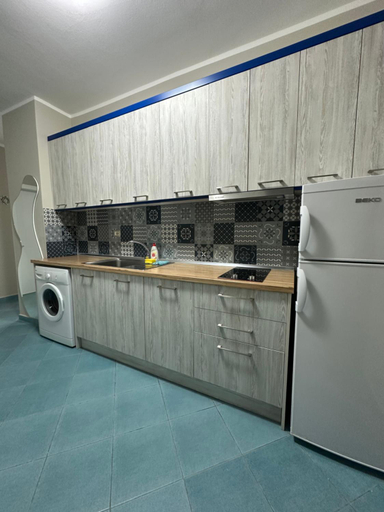 Others 5, Eri Apartments 4, Lezhës