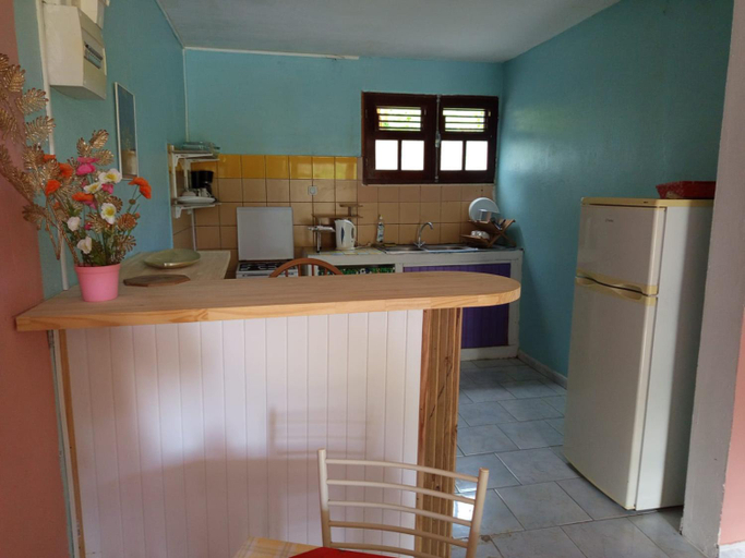 Others 5, Le petit coin tranquille, La Trinité