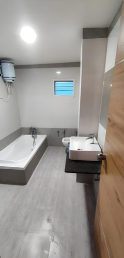 Bathroom, Hotel Green Leaf, Anand