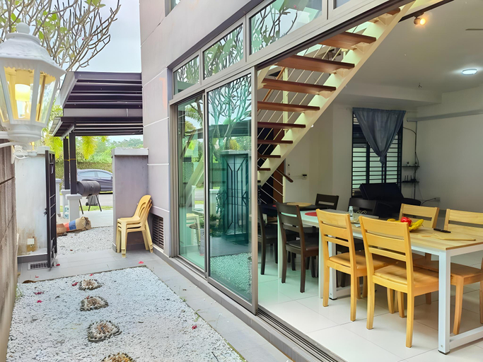 Others 2, No.18 Home team family Gathering first choice, Johor Bahru