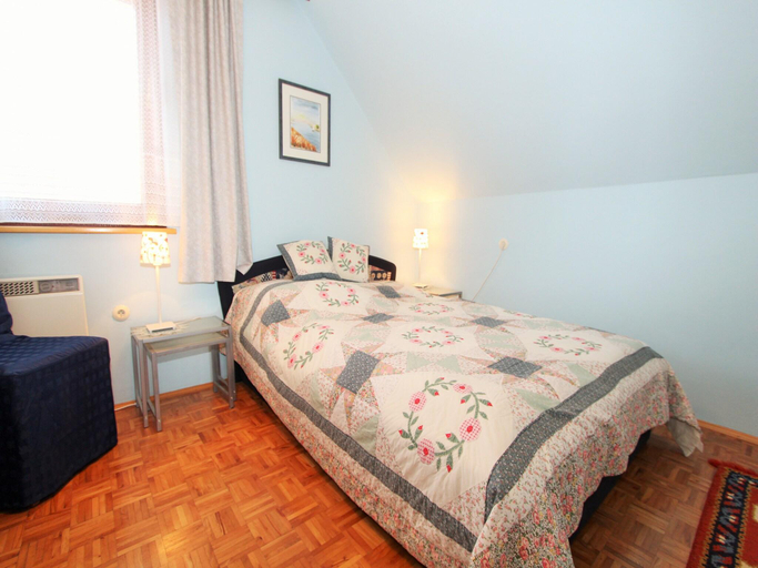 Bedroom 2, Apartment in Eberndorf near Petzen Ski Area, Völkermarkt