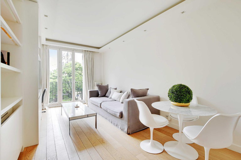 Others 4, charming Appt with a/c- 1bd/2p - tour eiffel , Paris