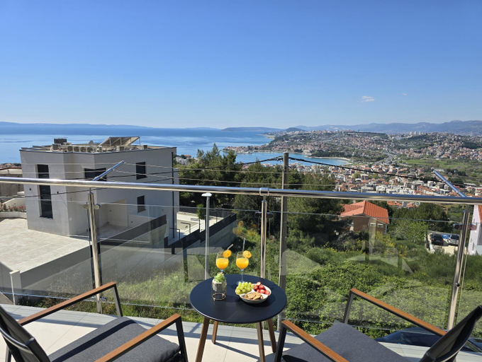 View 4, Villa Matanovi Dvori, Podstrana