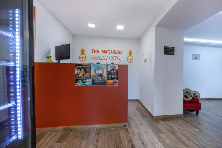Public Area 2, The Macarena Beach Hostel, Lagos