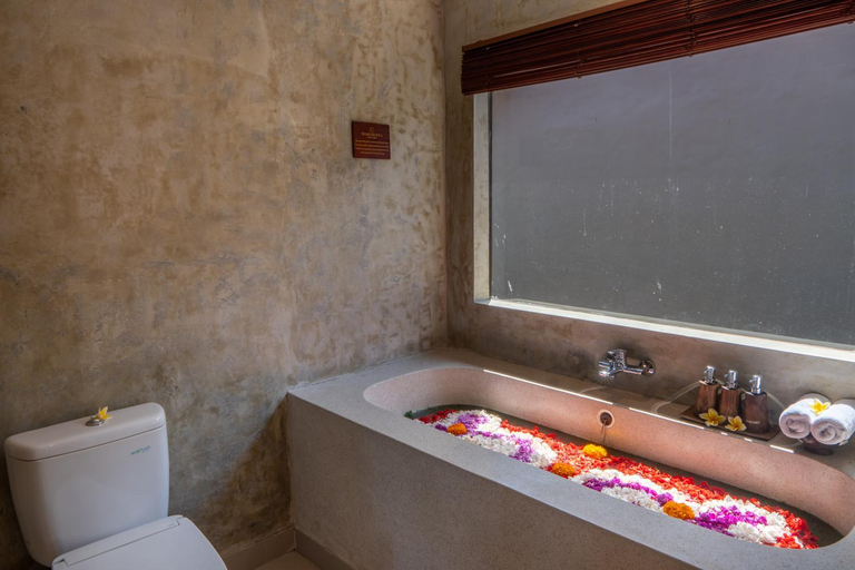 Bathroom 3, Mahadana Villas, Gianyar