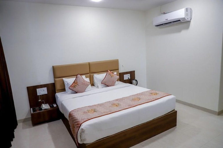 Bedroom 3, P.G. RESORT, Nandurbar