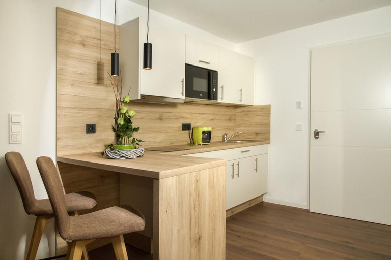 Others 3, Living Hallertau, Freising