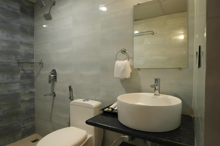 Bathroom 4, Hotel Bodhi Retreat by Basotel Rajgir, Nalanda