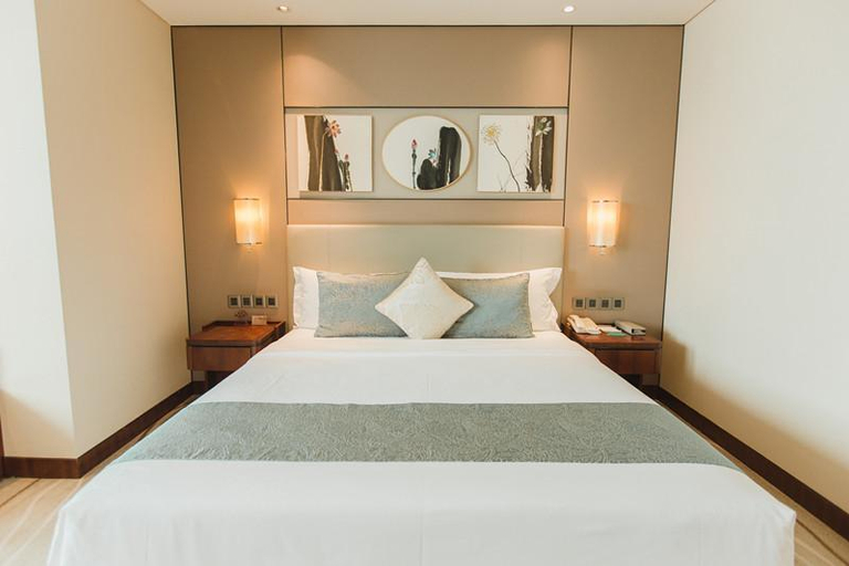 Bedroom 2, Grand Soluxe Zhongyou Hotel Shenzhen, Shenzhen
