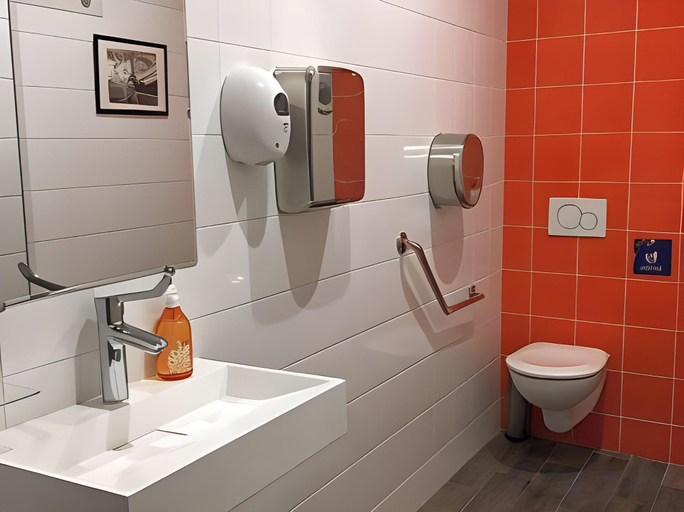 Bathroom 4, Est Hotel, Paris