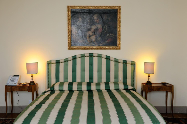 Bedroom 3, Villa Claudia dei Marchesi Dal Pozzo, Verbano-Cusio-Ossola
