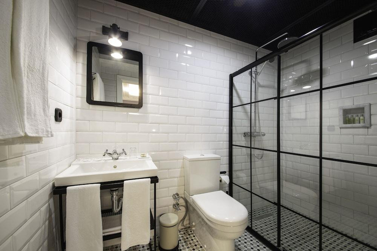 Bathroom 5, Garp Hotel, Akşehir