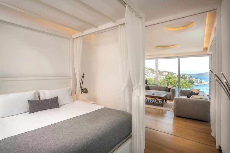 Bedroom 3, Cape Bodrum Luxury Hotel & Beach, Bodrum