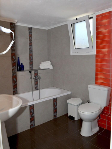 Bathroom 4, Bali Mare Hotel, Crete