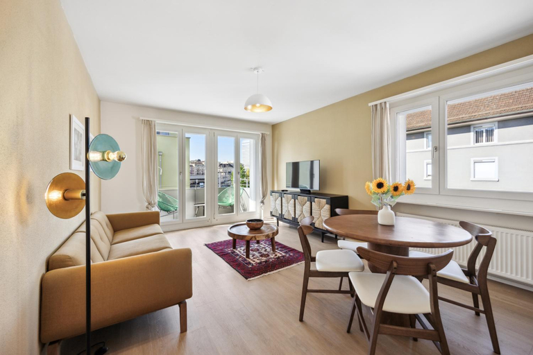 Others 2, UP&GREAT - Cozy 3BR Combi Apartment, Zürich