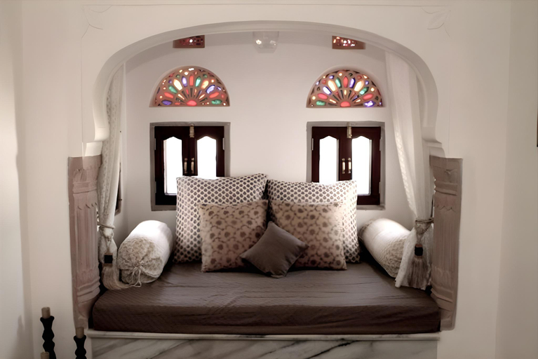 Bedroom 3, Talabgaon Castle, Dausa