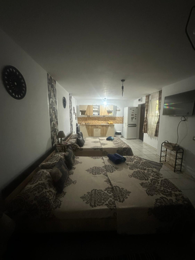 Others 3, Casa/camere Maria, Corbu