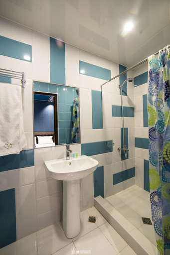 Bathroom 2, Voyage Hotel, Yerevan