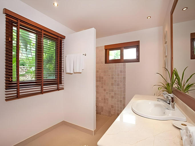 Bathroom 2, Lamai Leelavadee, Ko Samui