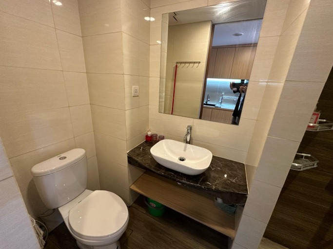 Bathroom 3, Apartment Nagoya Thamrin favehotel - Batam, Batam
