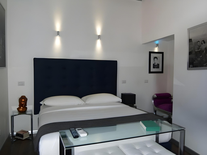 Bedroom 2, Relais & Wellness Badoer , Rome