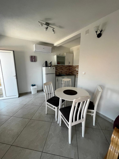 Others 5, Apartments Apartmani Bojana