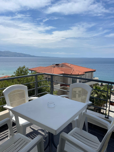 Surrounding environment, Miramare Aparthotel, Sarandës