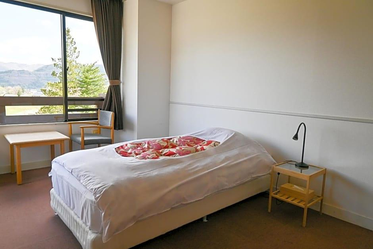 Bedroom 2, Hotel Goryukan, Hakuba