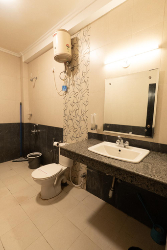 Bathroom 4, VILLA M - LAGOON 4 Calangute 3BHK Pool Facing, Breakfast Included, North Goa
